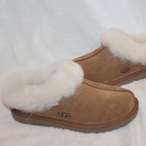 NIB UGG WOMEN'S 6‎ YOUTH 4 SUEDE SHEARLING SLIP ON SLIPPERS - Picture 2 of 8